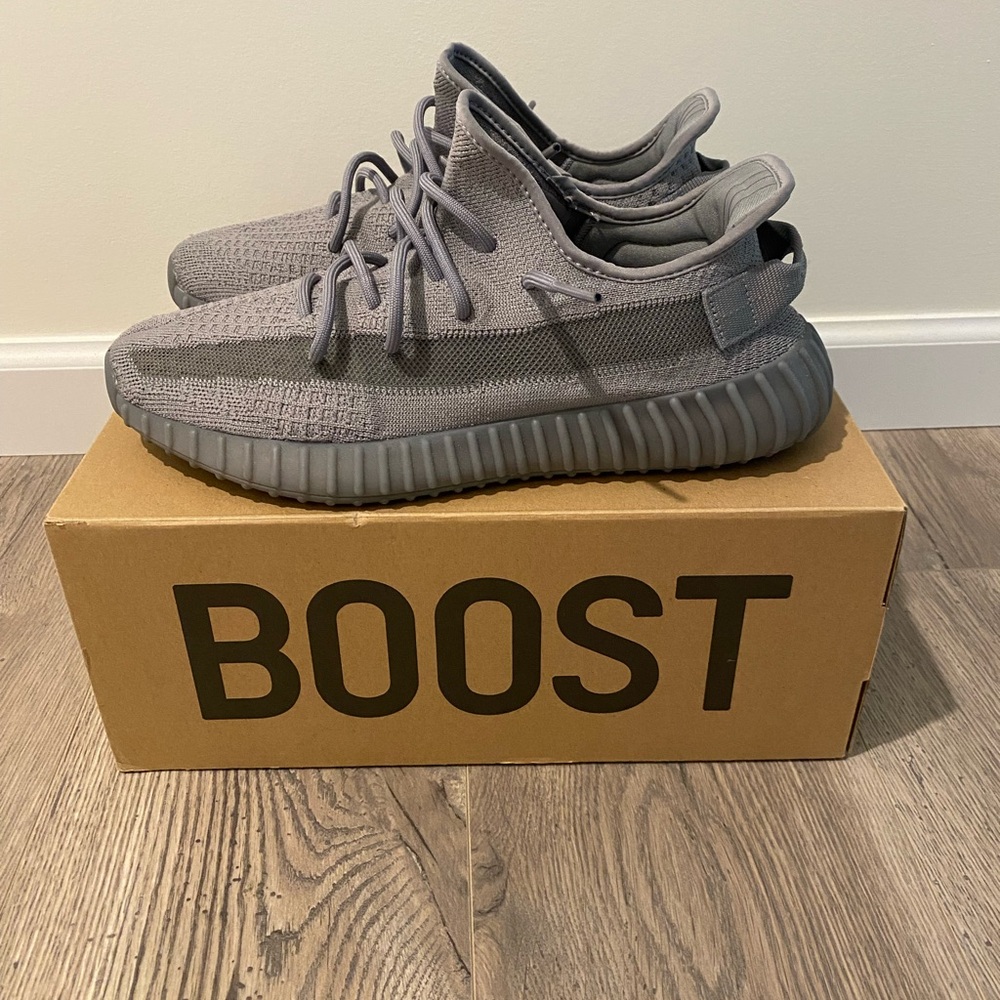 Adidas Yeezy Boost 350 V2 Steel Grey Size 10